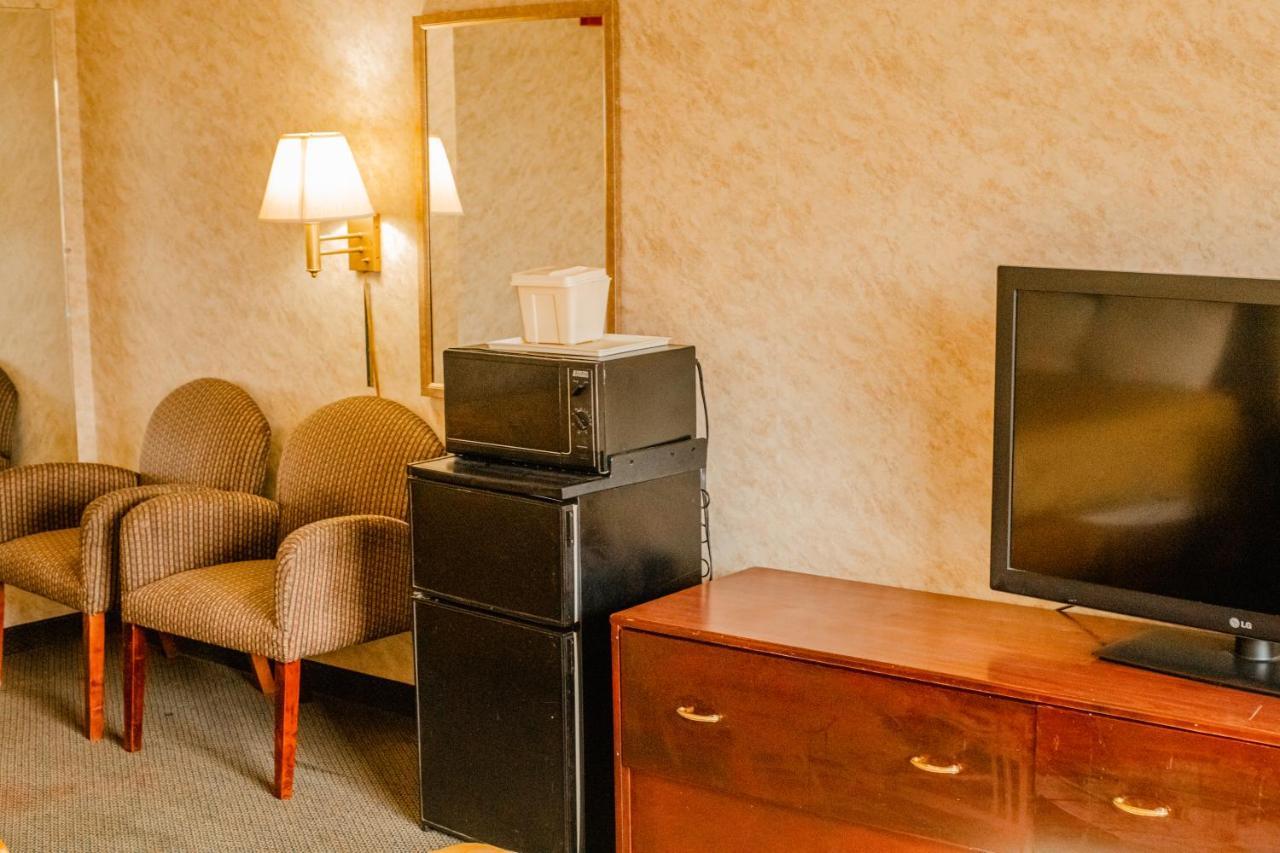 Colfax Inn By Marifah エクステリア 写真
