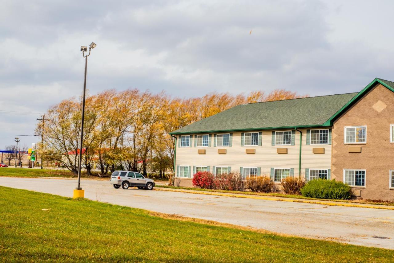 Colfax Inn By Marifah エクステリア 写真