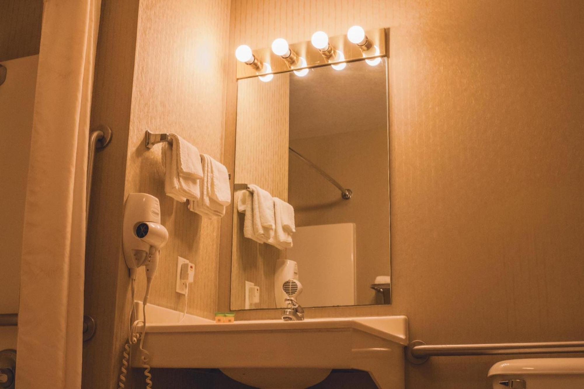 Colfax Inn By Marifah エクステリア 写真